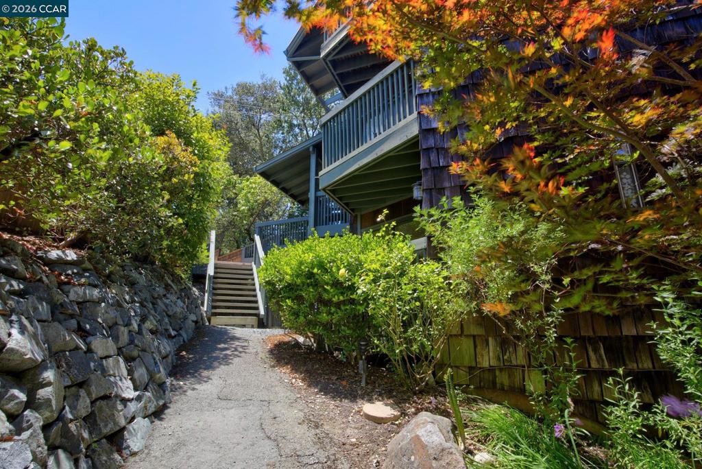 911 Dewing Ave, Lafayette, CA 94549 — photo 1
