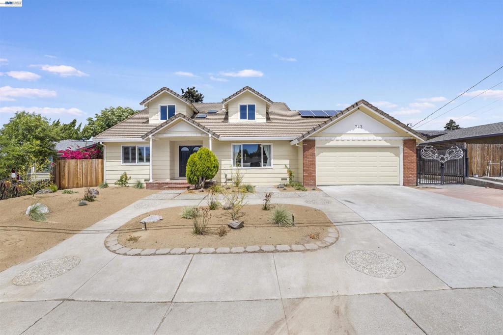 743 Ventura Dr, Pittsburg, CA 94565 — photo 1