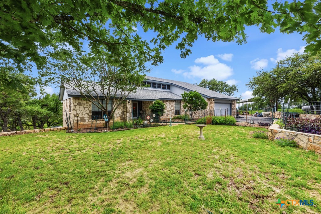 8017 Kenilworth Boulevard, Spring Branch, TX 78070 — photo 1
