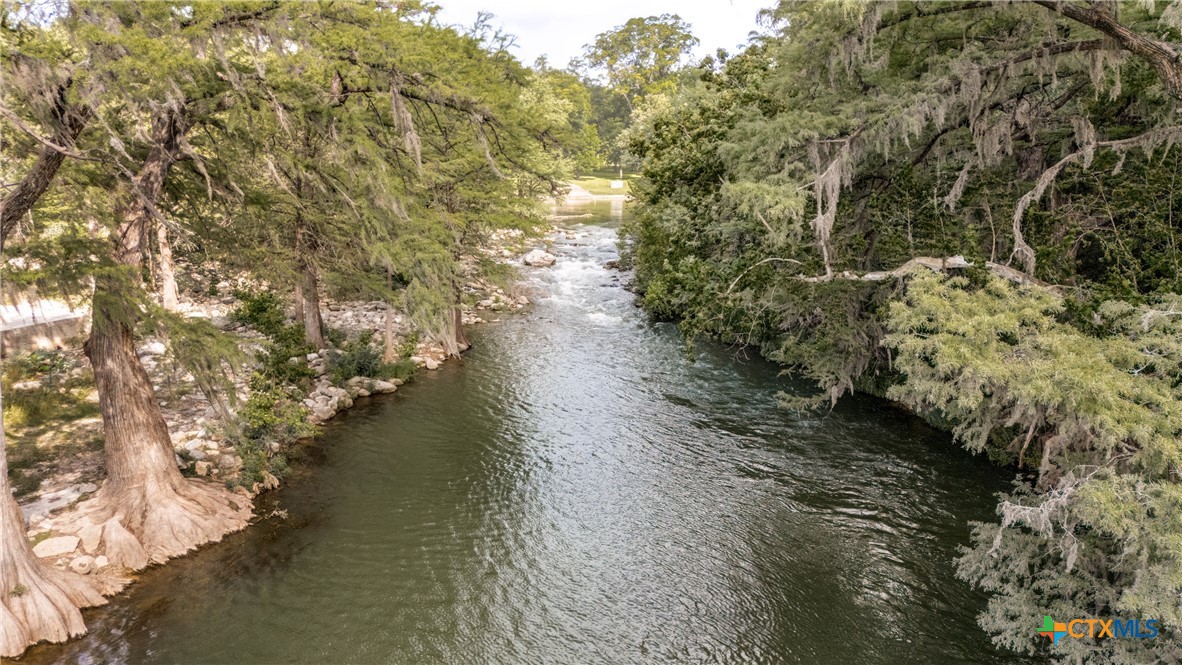 1228 Ervendberg Avenue 104, New Braunfels, TX 78130 — photo 1