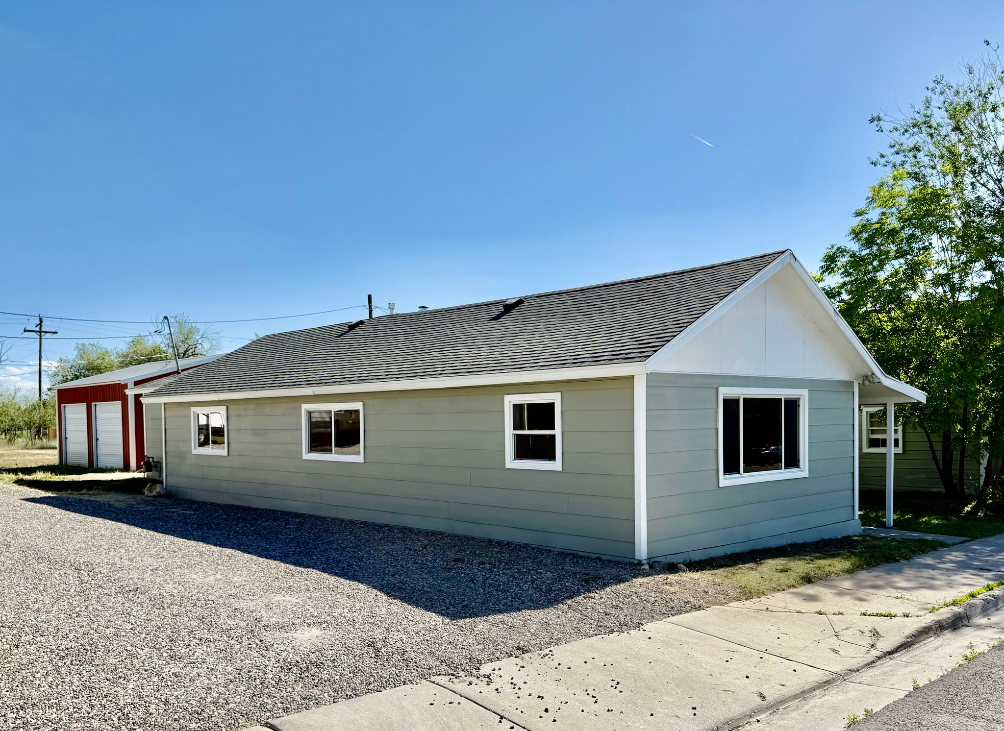 255 W MAIN ST, Mt Pleasant, UT 84647 — photo 1