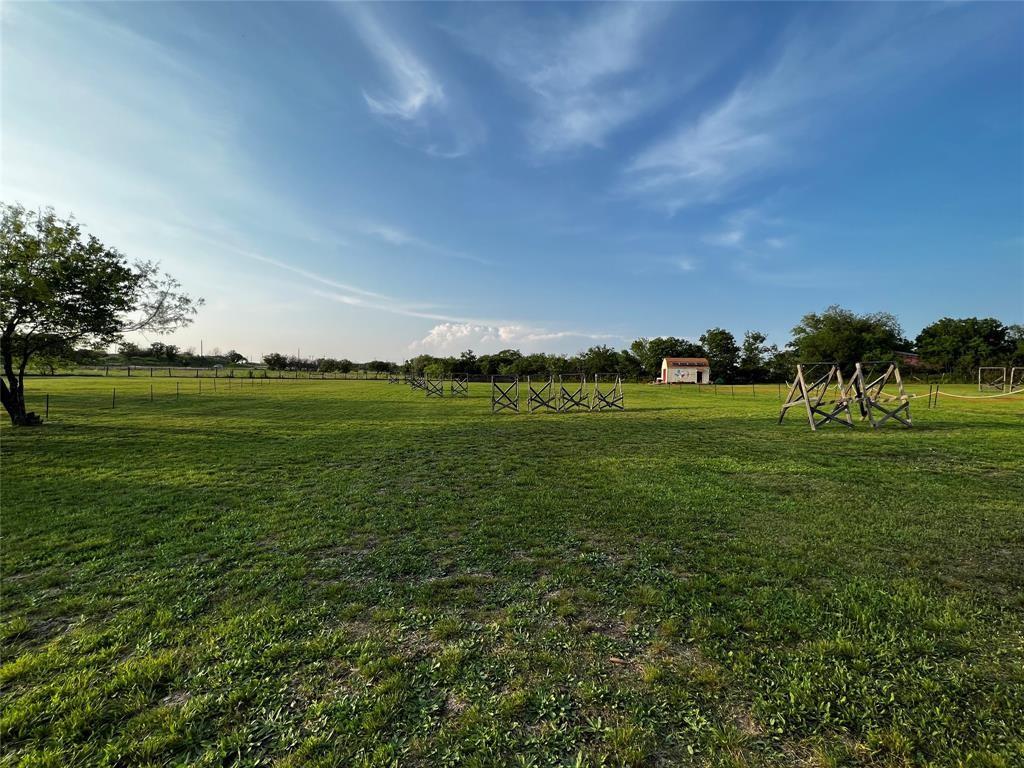 5400 E Howard Ln, Austin, TX 78653 — photo 1