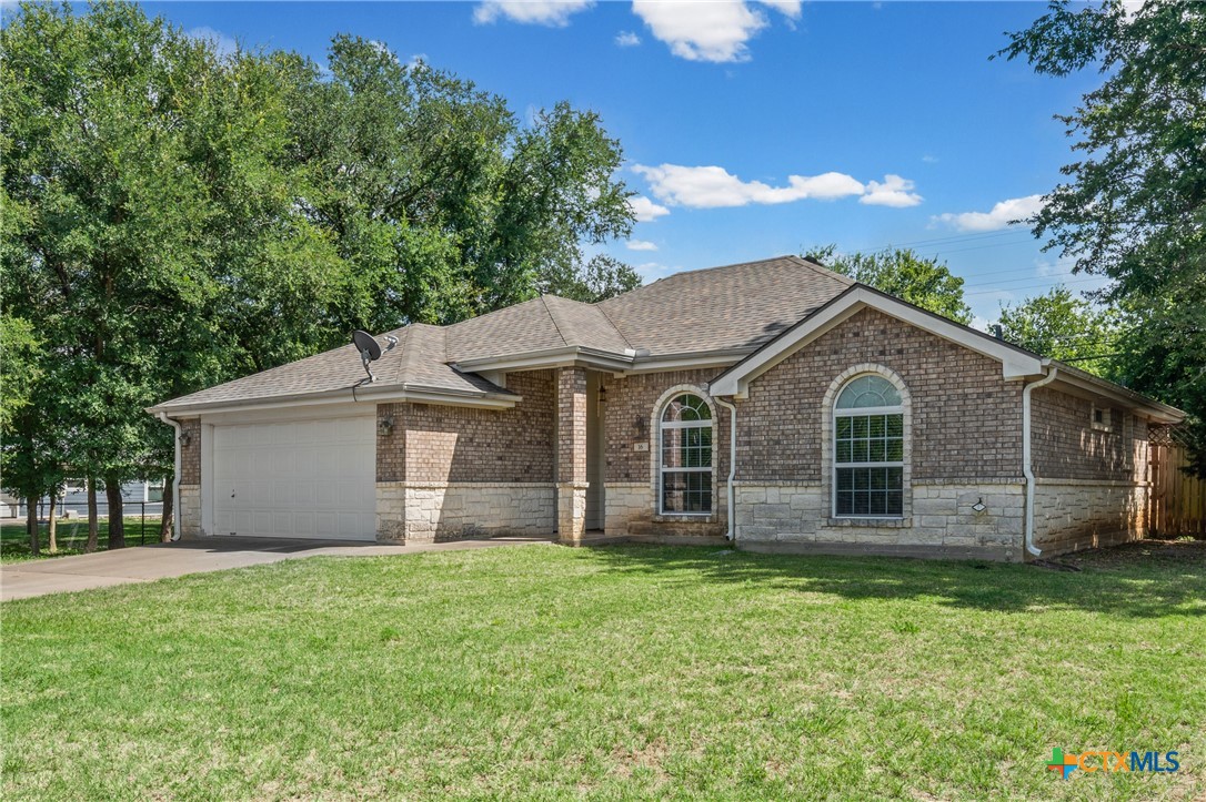 16 Buckskin Loop, Belton, TX 76513 — photo 1