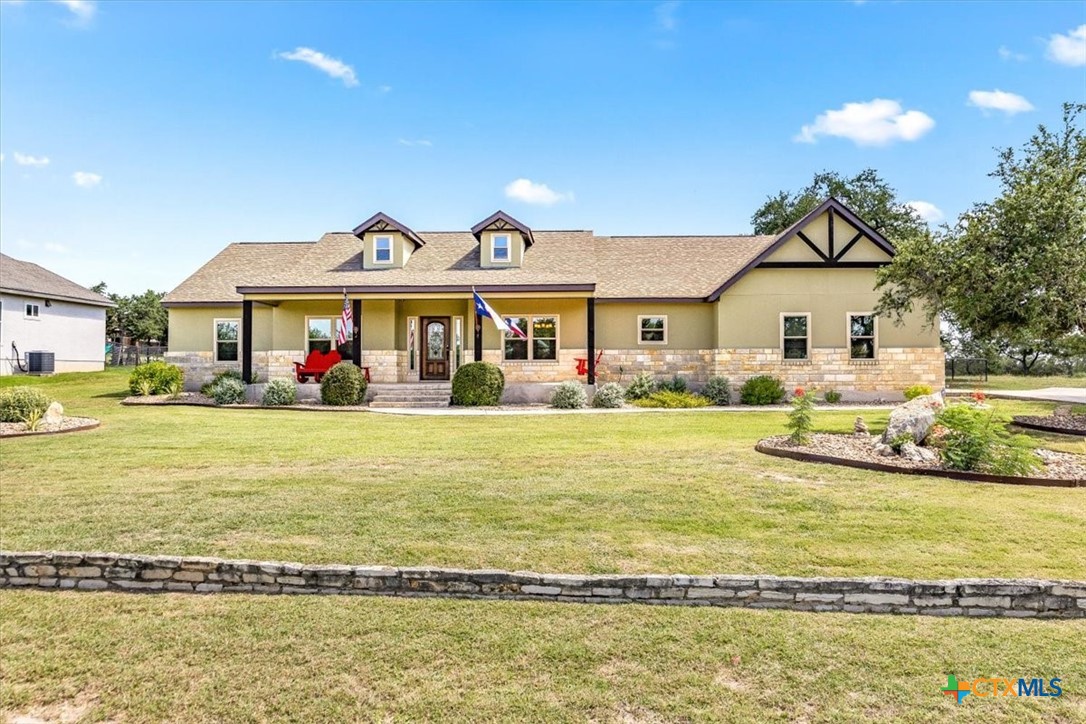 410 Quest Avenue, Spring Branch, TX 78070 — photo 1