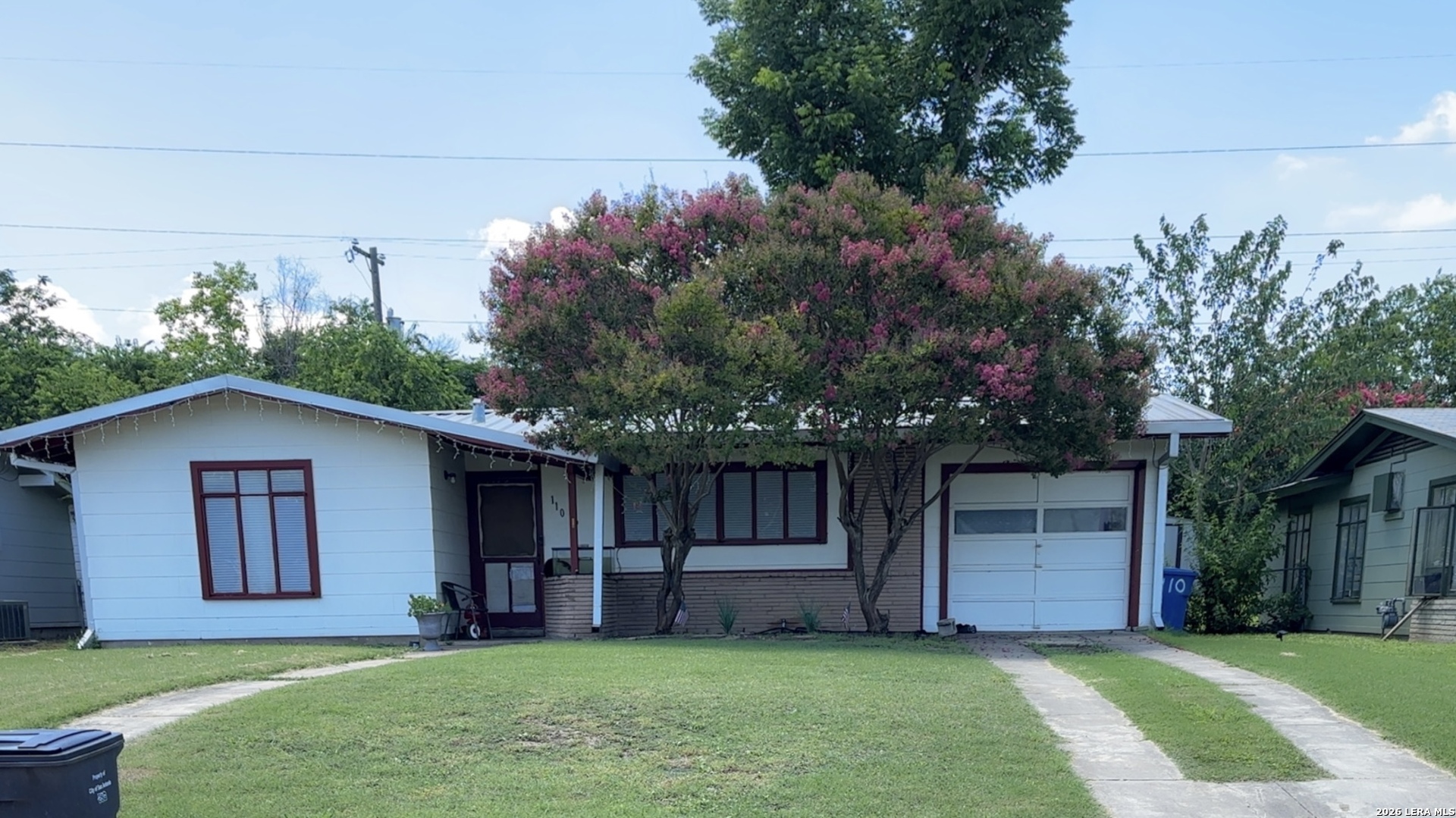 110 Cyril, San Antonio, TX 78218 — photo 1