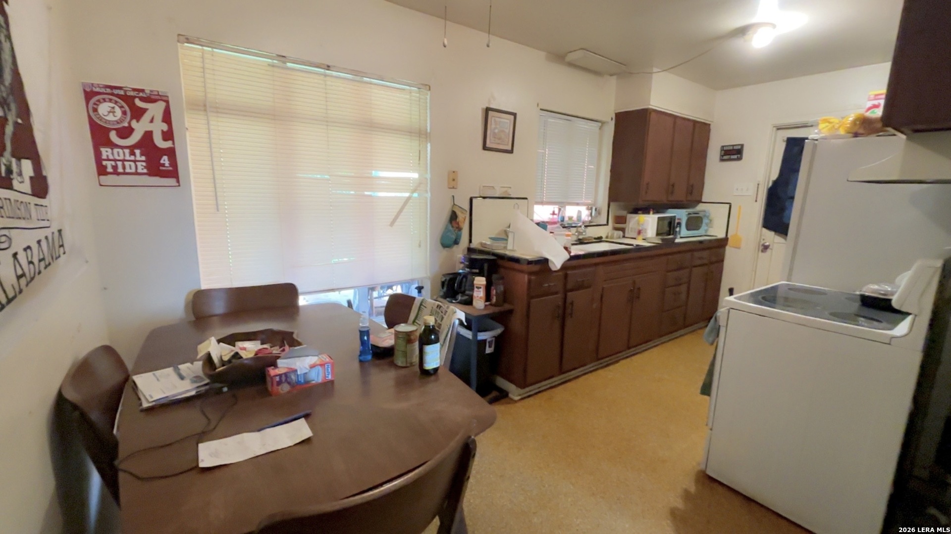 106 Cyril, ,  78218 — photo 1