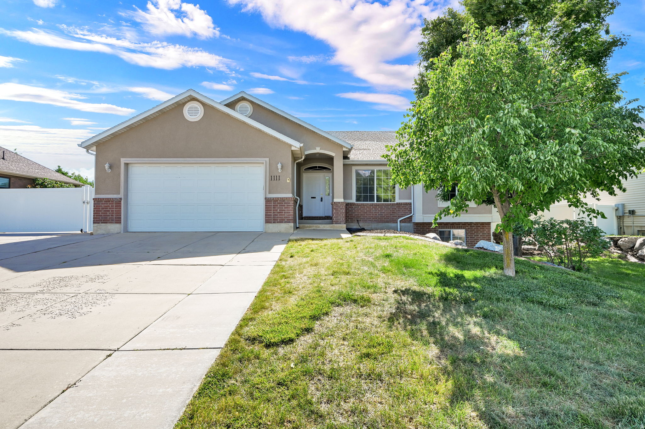 1111 S 2200 W, Syracuse, UT 84075 — photo 1