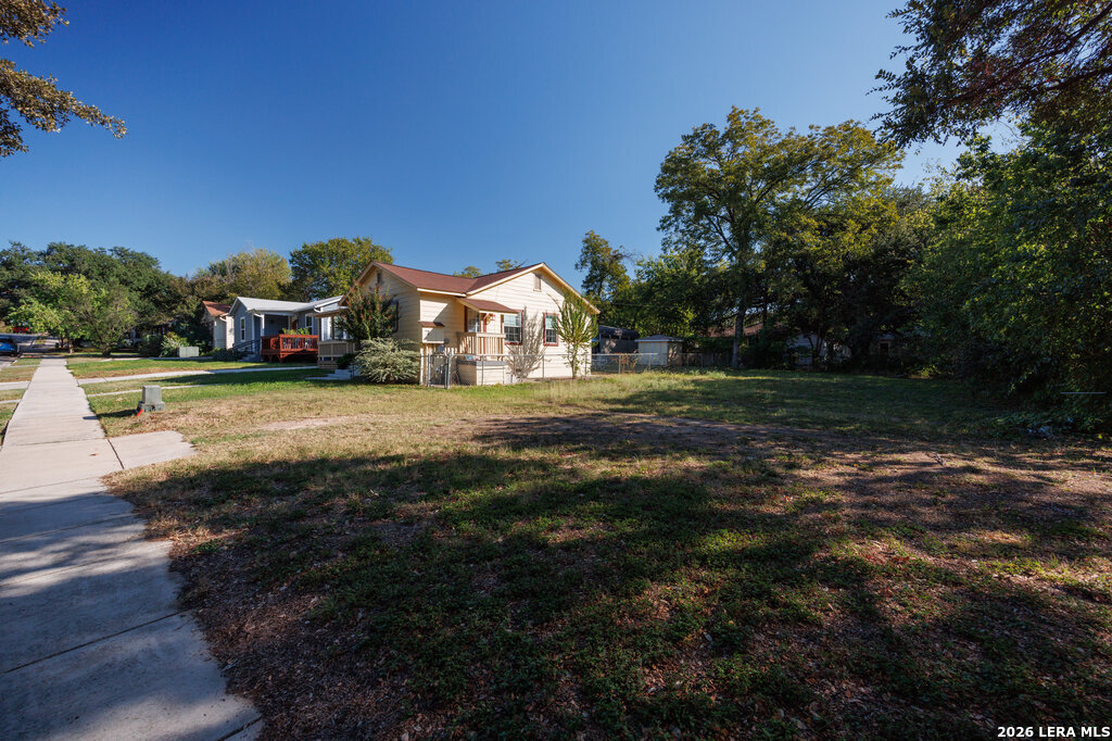 220 Pershing Ave, ,  78209 — photo 1