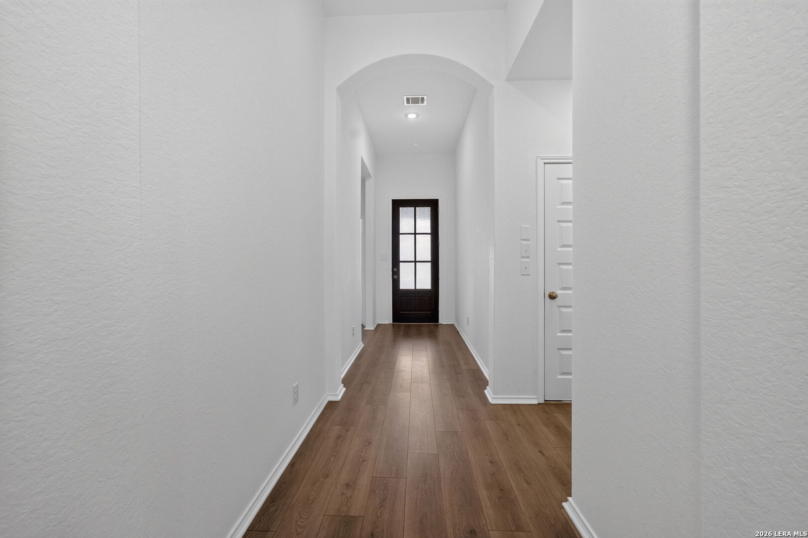 207 Foxtail Woods, ,  78108 — photo 1