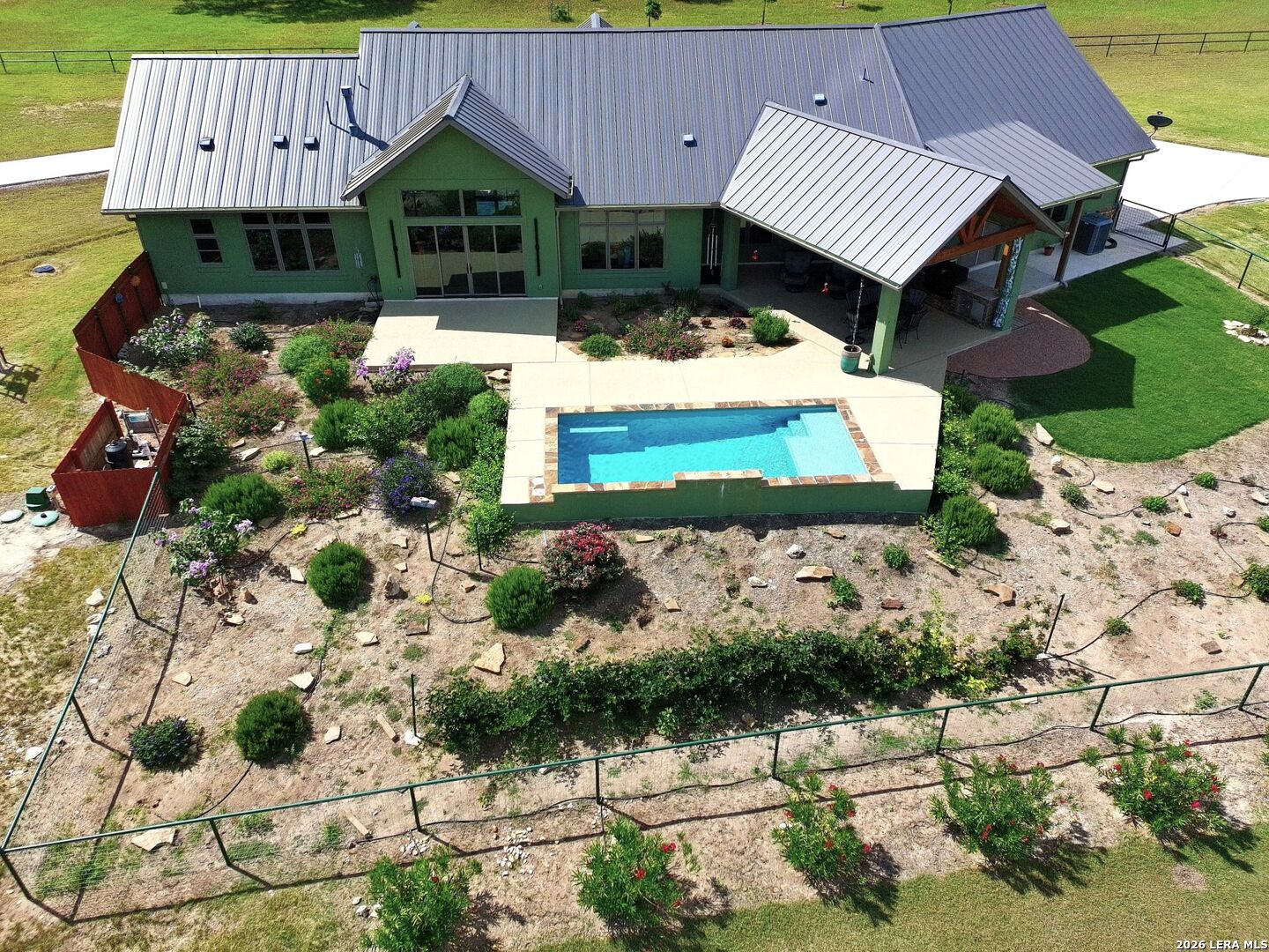 236 Bridle Chase, ,  78003 — photo 1