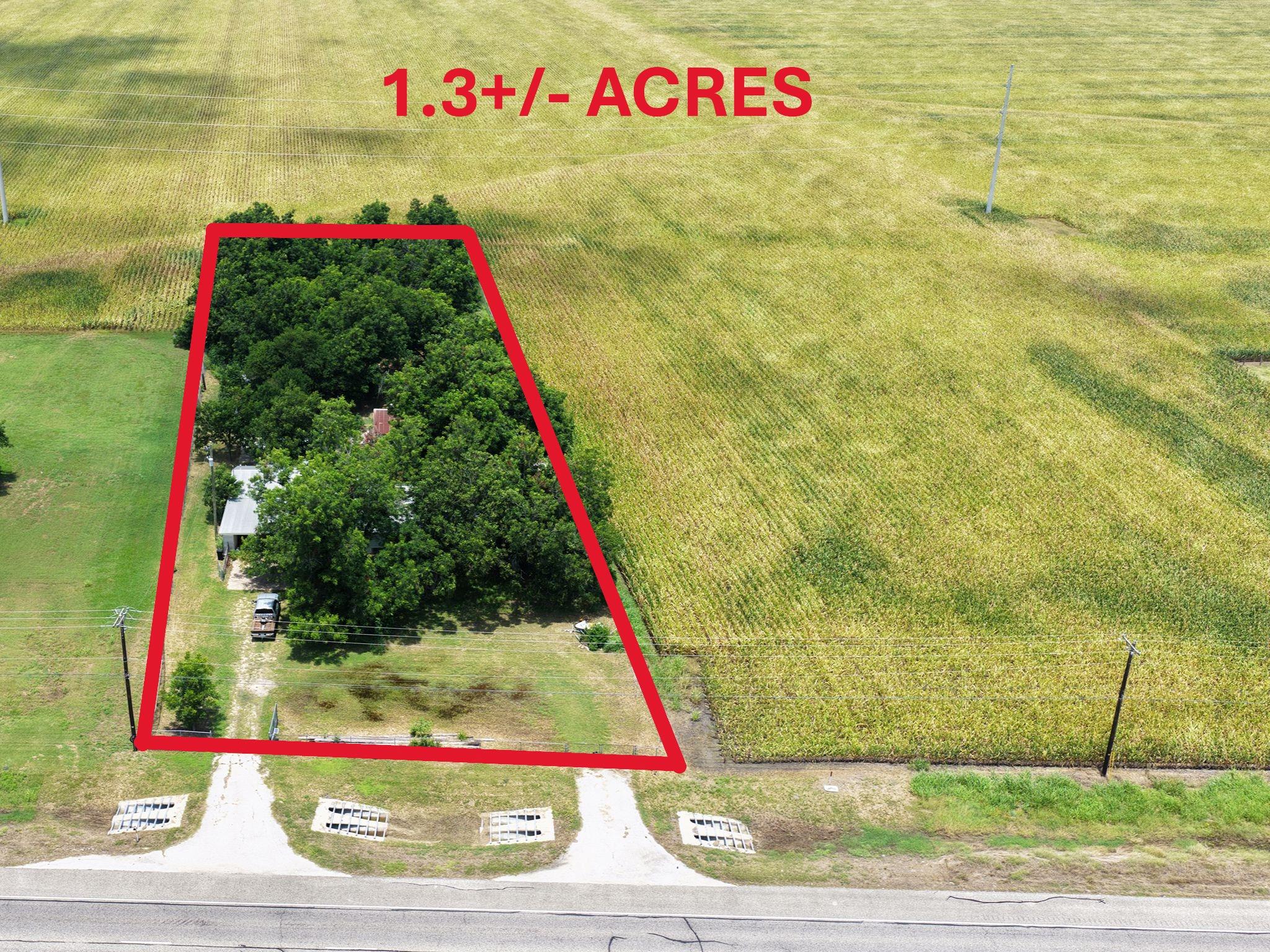 22555 State Highway 79, Taylor, TX 76574 — photo 1