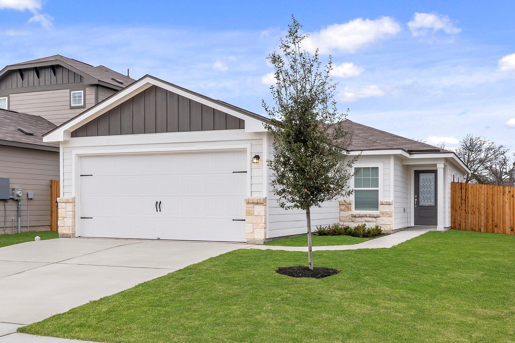 14701 Wahlbergs, Elgin, TX 78621 — photo 1