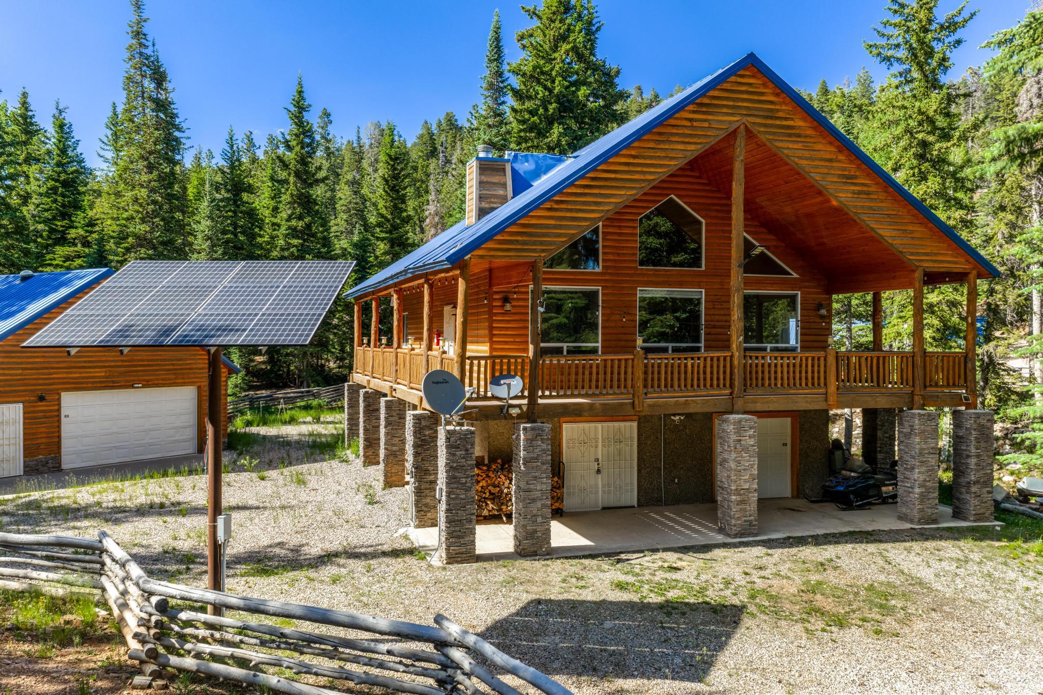 250 Silver Spruce DR, Duck Creek Village, UT 84762 — photo 1