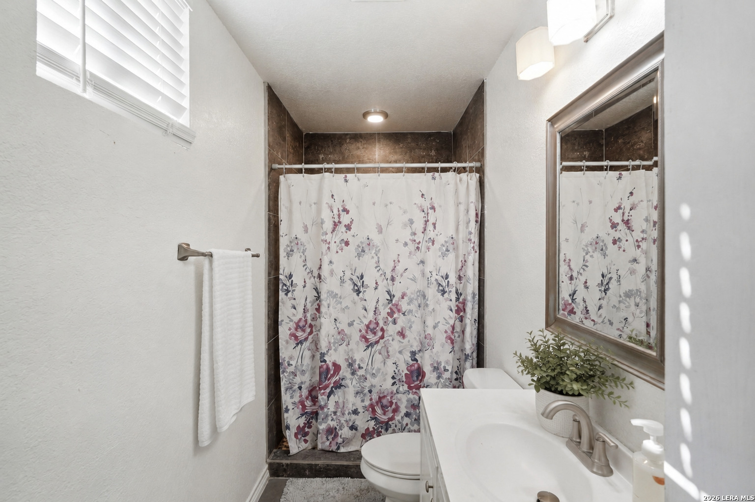 10130 Amber Coral, , 78245 — photo 1
