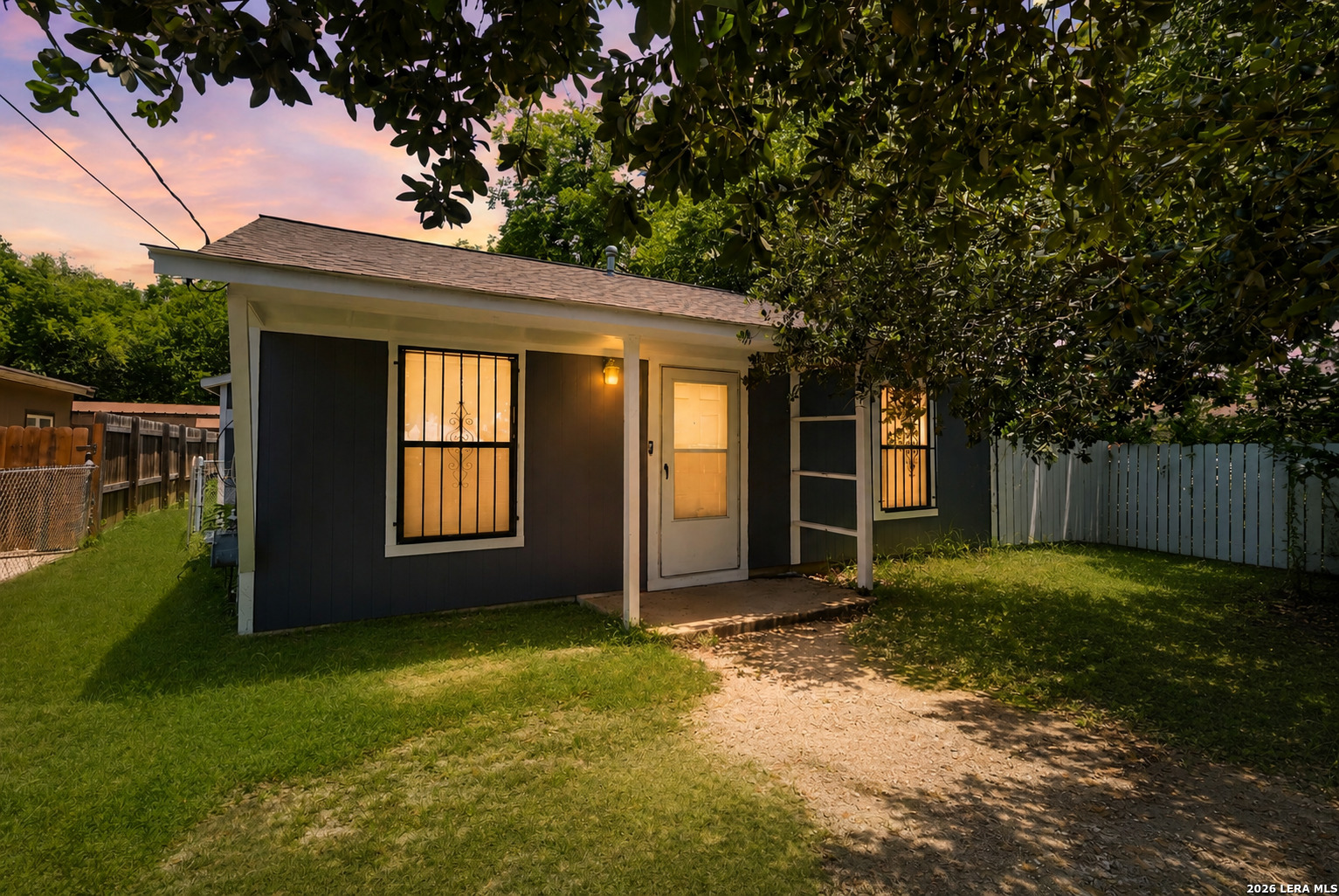222 Bogle St, San Antonio, TX 78207 — photo 1
