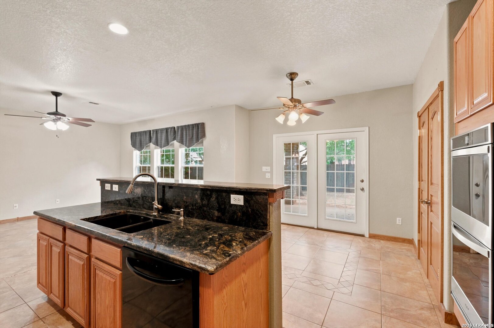 132 SPRINGTREE BND, ,  78108 — photo 1