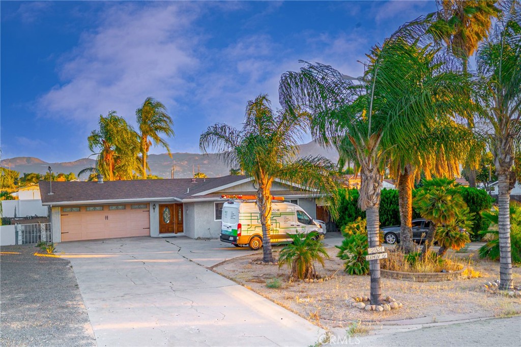 21321 Lemon, Wildomar, CA 92595 — photo 1