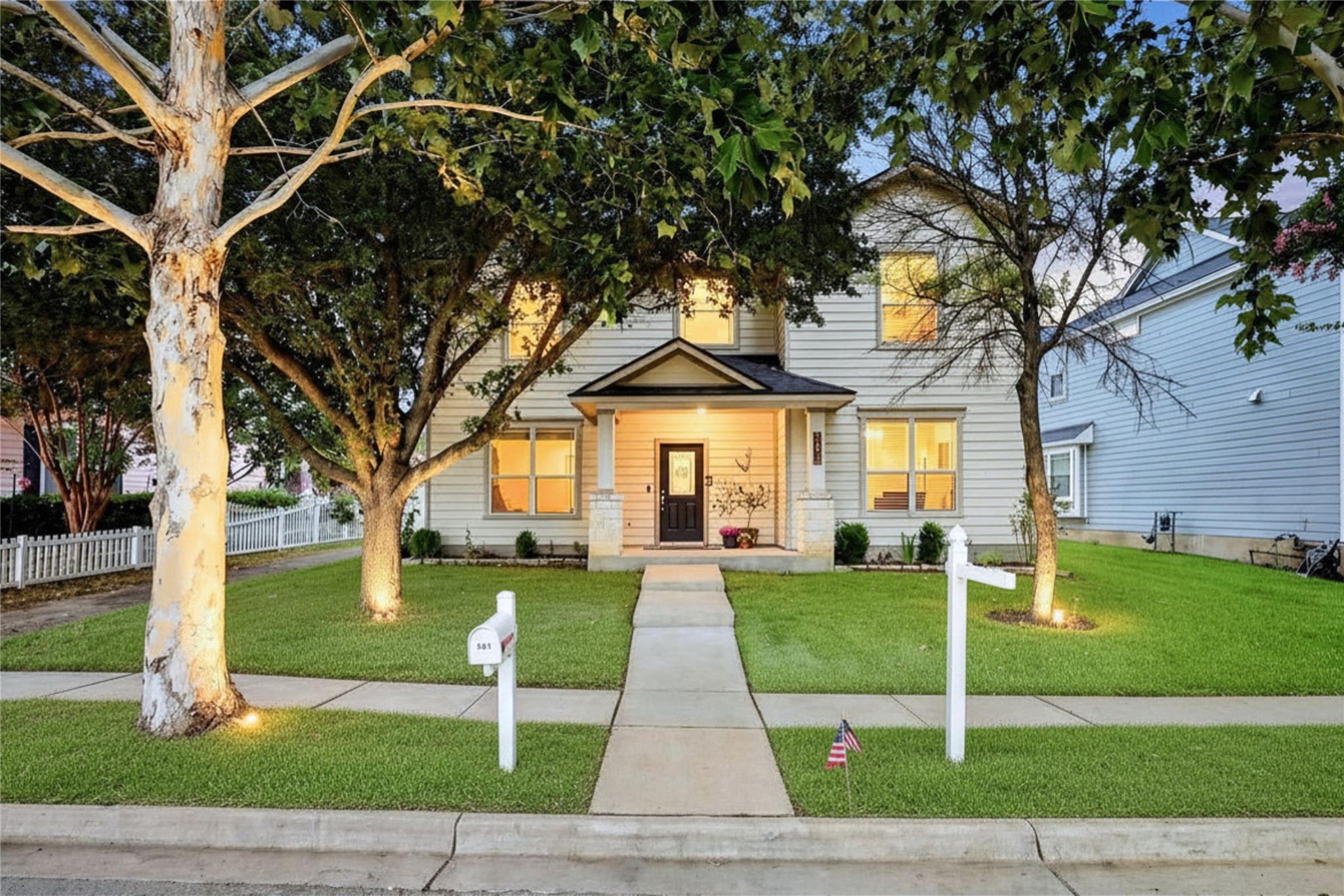 201 Skinner, Kyle, TX 78640 — photo 1