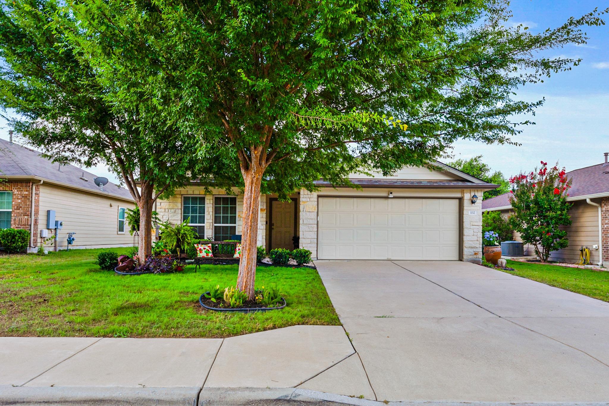 132 Moulins, Georgetown, TX 78626 — photo 1