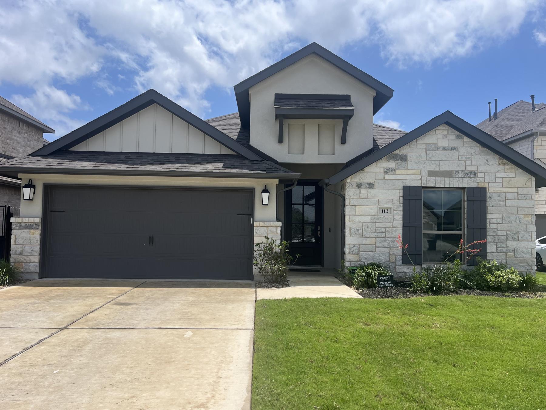 113 Ray, Liberty Hill, TX 78642 — photo 1