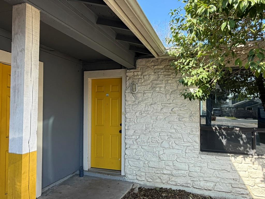 7404 Bethune, Austin, TX 78752 — photo 1