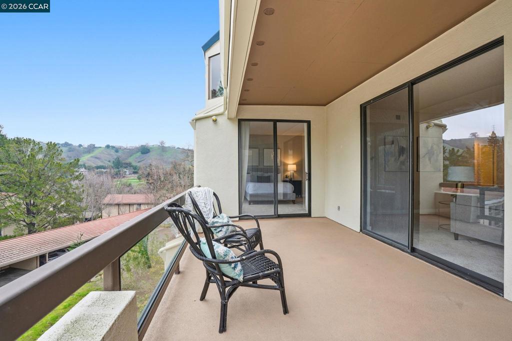 1221 Avenida Sevilla 1B, Walnut Creek, CA 94595 — photo 1