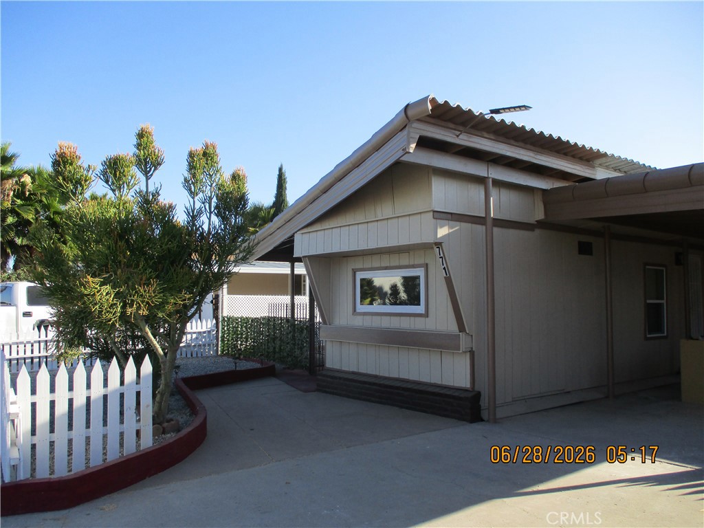 771 S Palm, Hemet, CA 92543 — photo 1