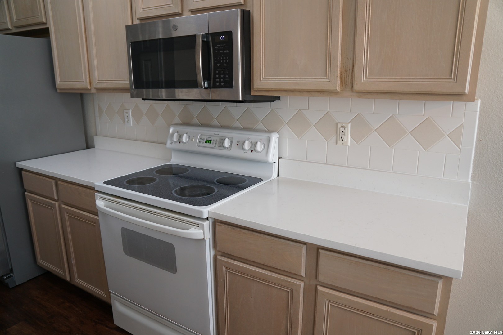7203 SNOWDEN CRST, ,  78240 — photo 1