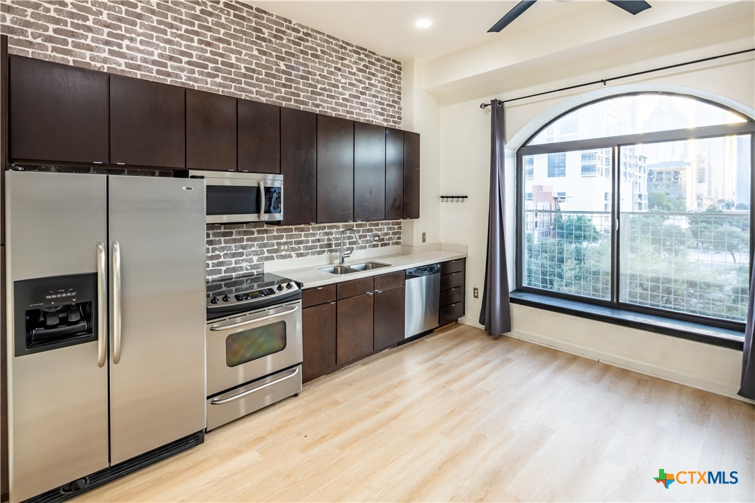 507 Sabine Street 404, Austin, TX 78701 — photo 1