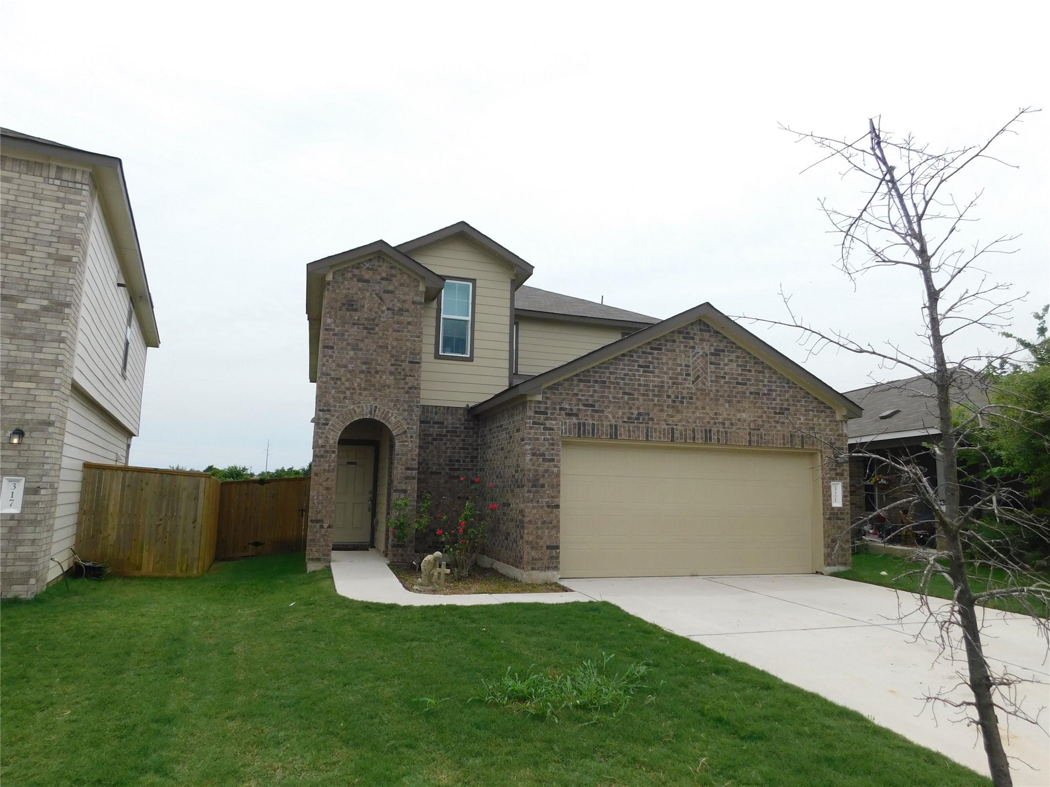 321 Bronco Billy, Jarrell, TX 76537 — photo 1