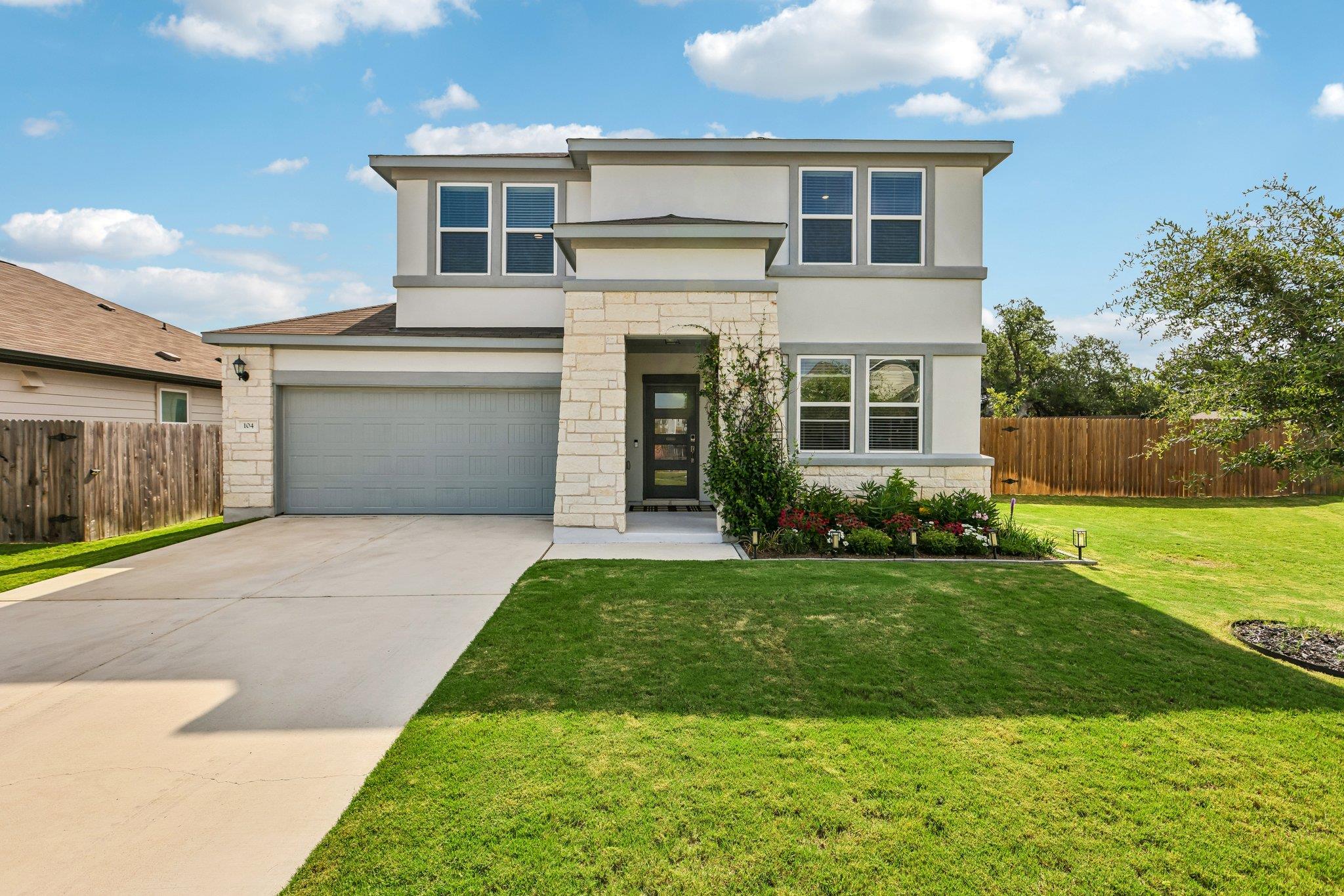 104 Terminus, Liberty Hill, TX 78642 — photo 1