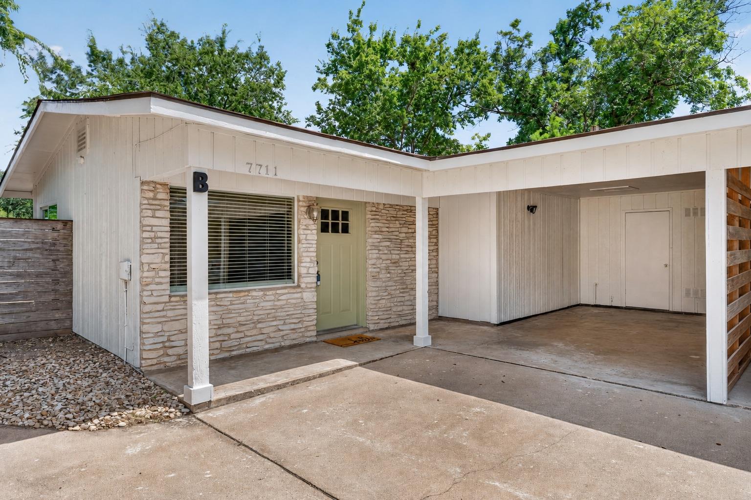7711 Watson, Austin, TX 78757 — photo 1