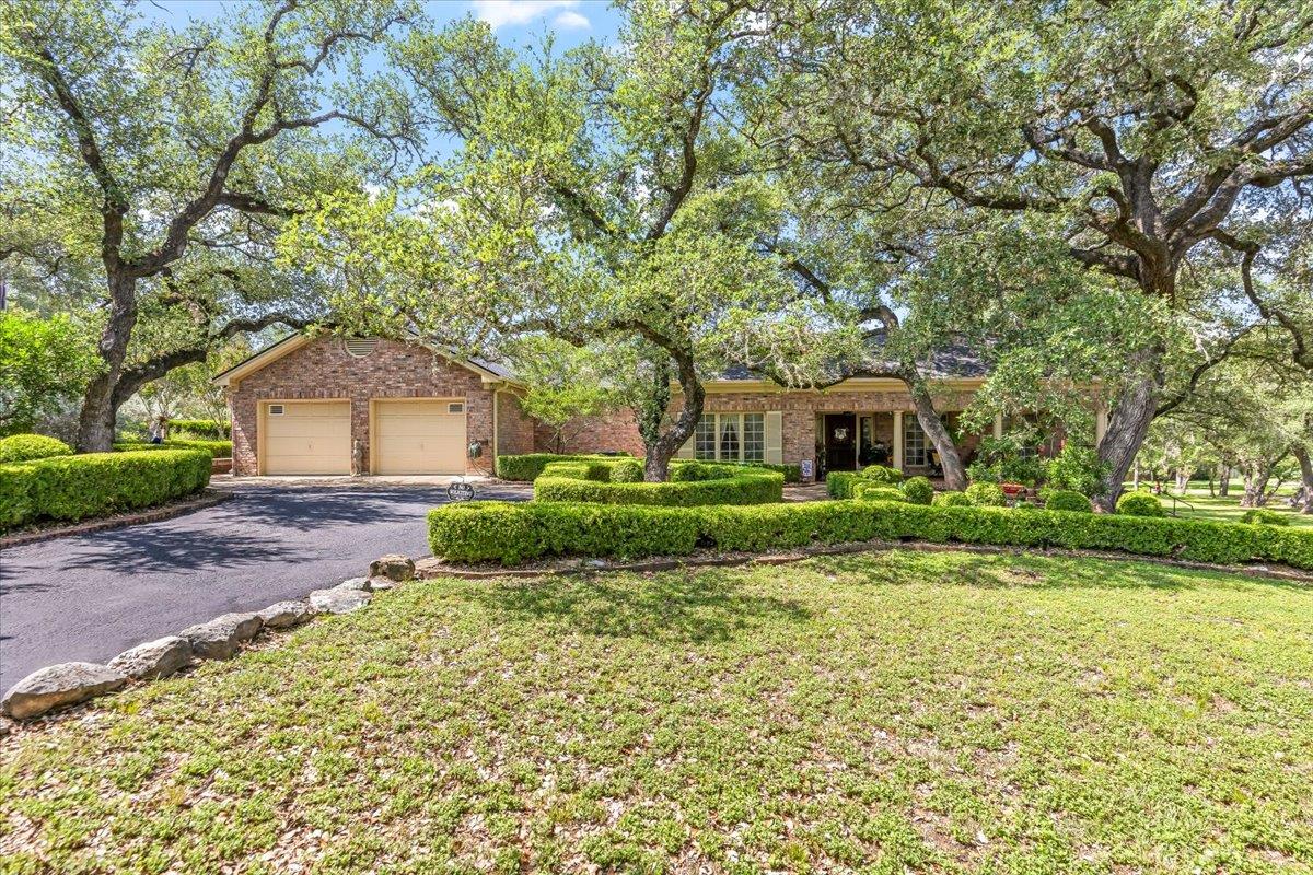 50 Brookmeadow, Wimberley, TX 78676 — photo 1