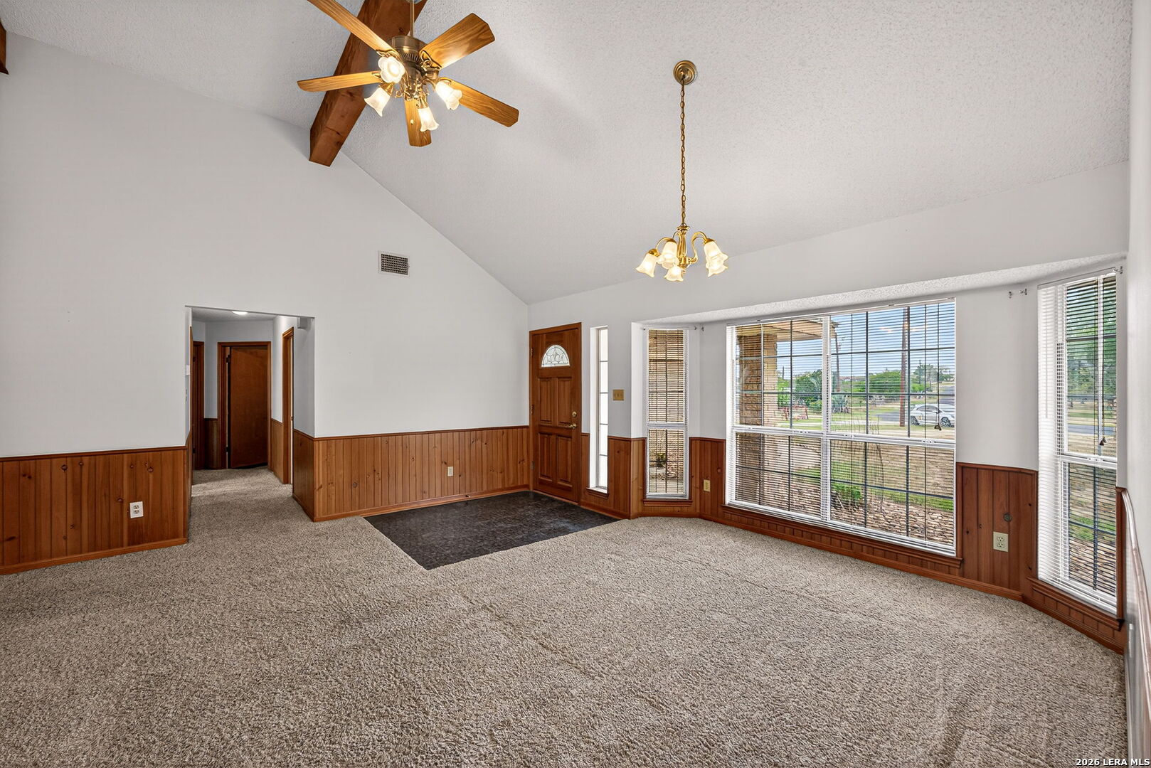 418 County Road 574, , 78009 — photo 1