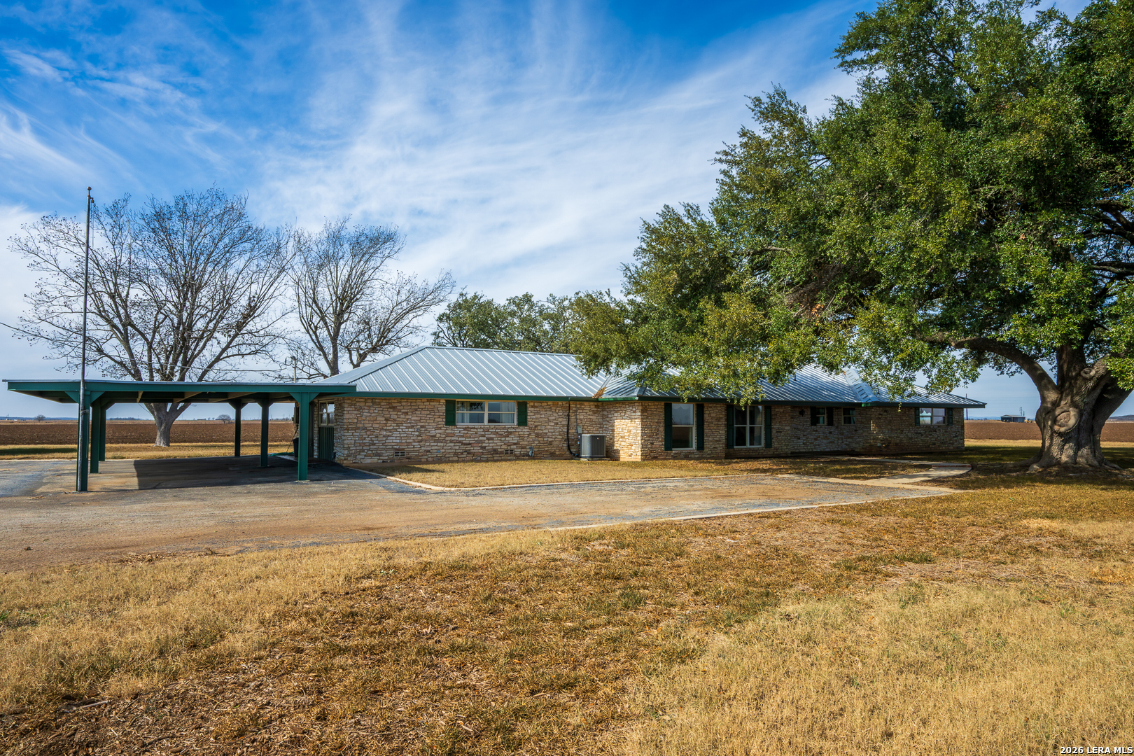 3830 County Road 541, Hondo, TX 78861 — photo 1