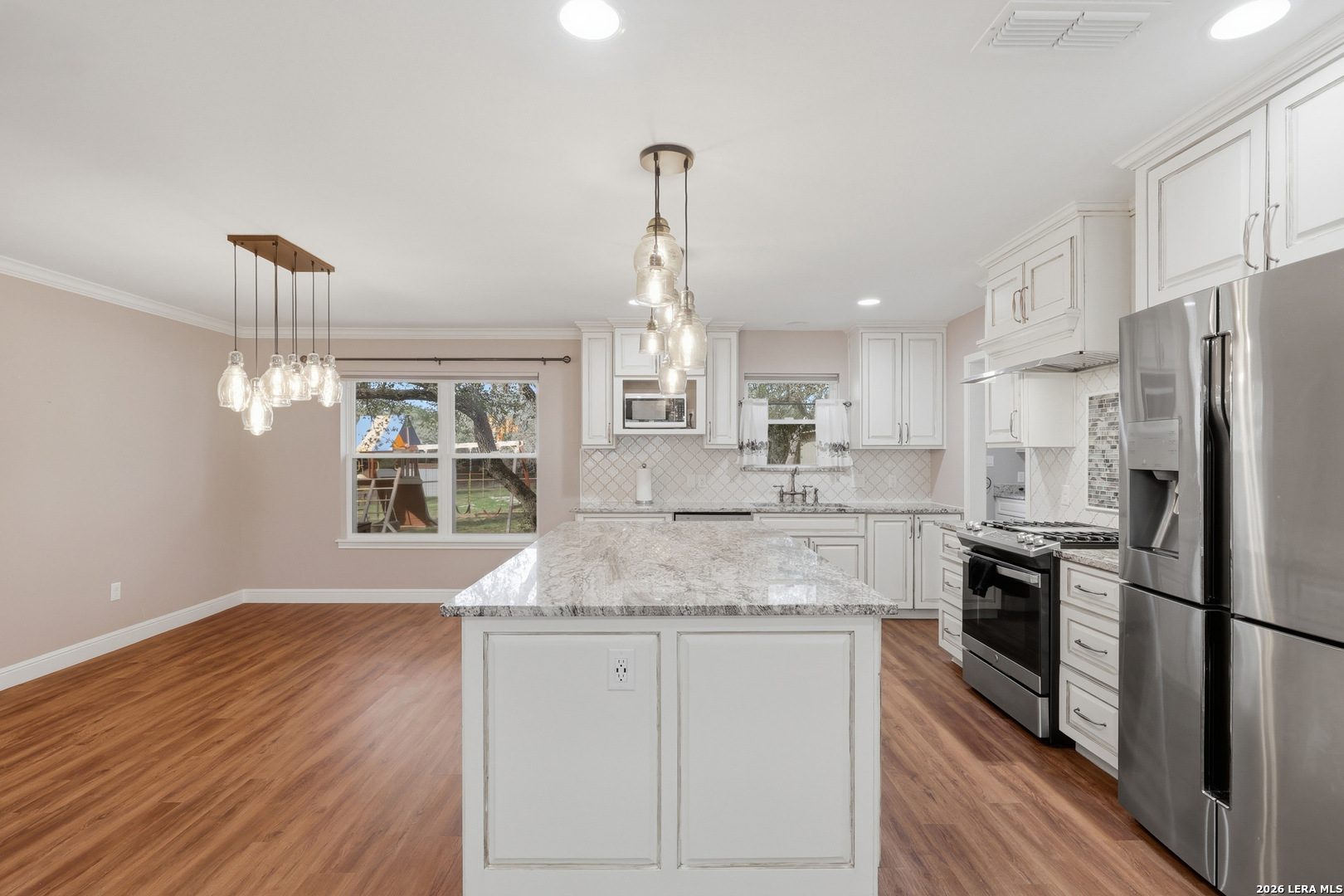 30511 Oakview, ,  78163 — photo 1