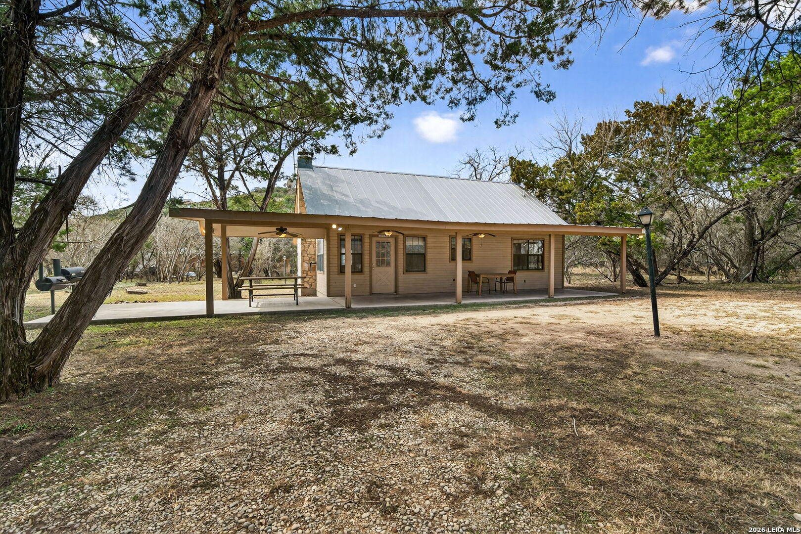 15 Cedar Lane, ,  78838 — photo 1