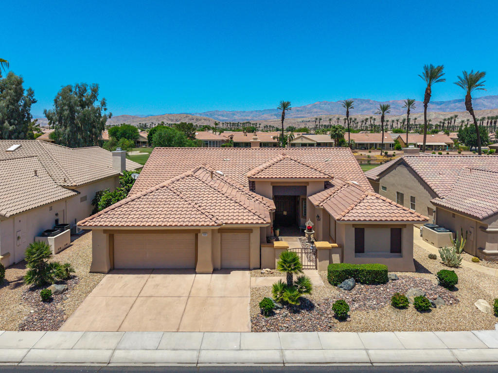 78292 Kensington Avenue, Palm Desert, CA 92211 — photo 1