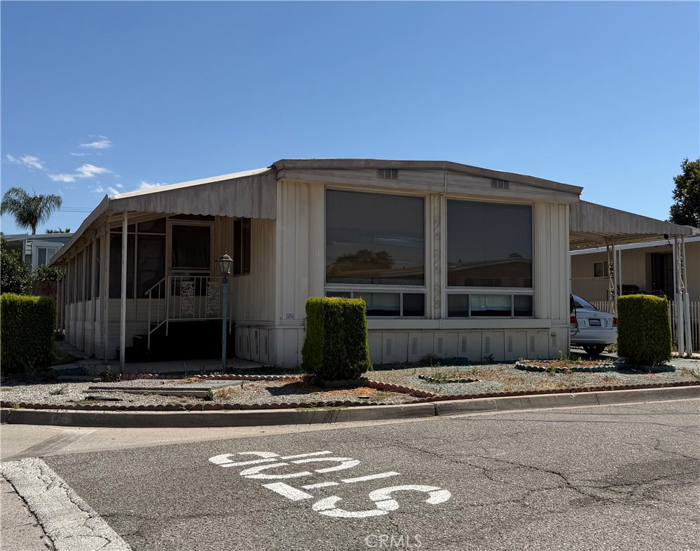 158 Sir Damas Drive, Riverside, CA 92507 — photo 1