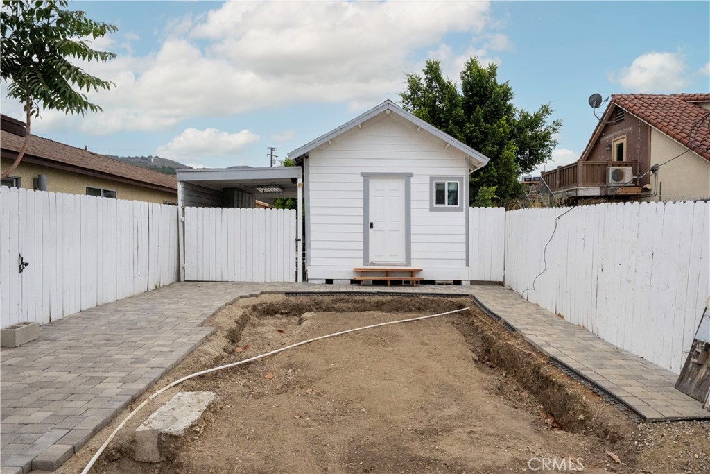 328 Clay St, Fillmore, CA 93015 — photo 1