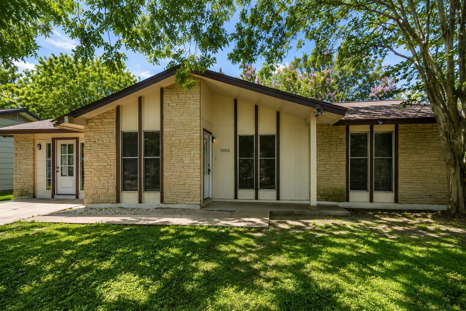 5005 Creek Bend, Austin, TX 78744 — photo 1