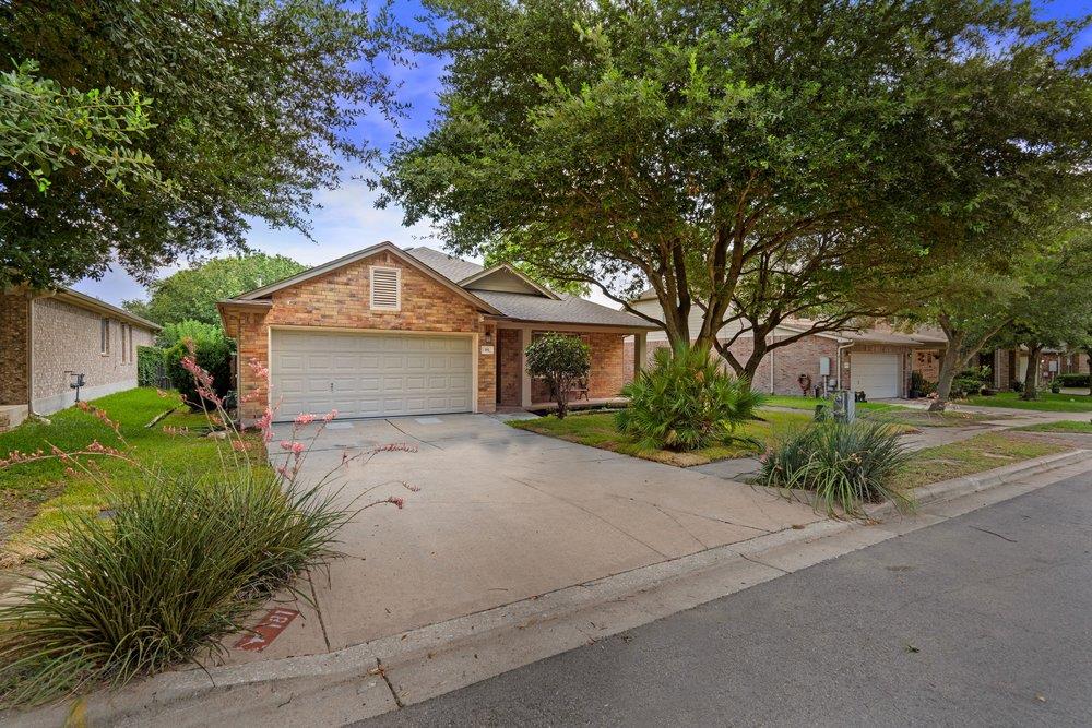 181 Stone Crest, Buda, TX 78610 — photo 1