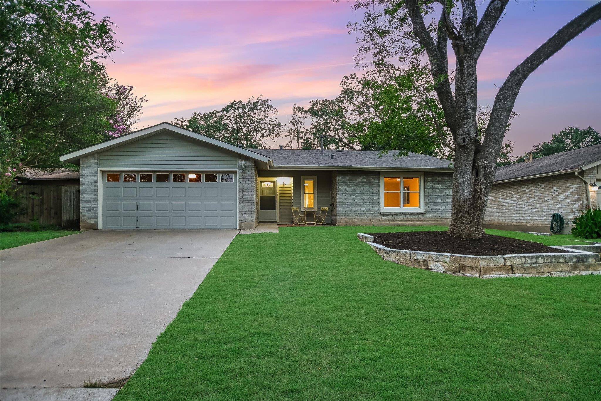 6906 Moonmont Dr, Austin, TX 78745 — photo 1