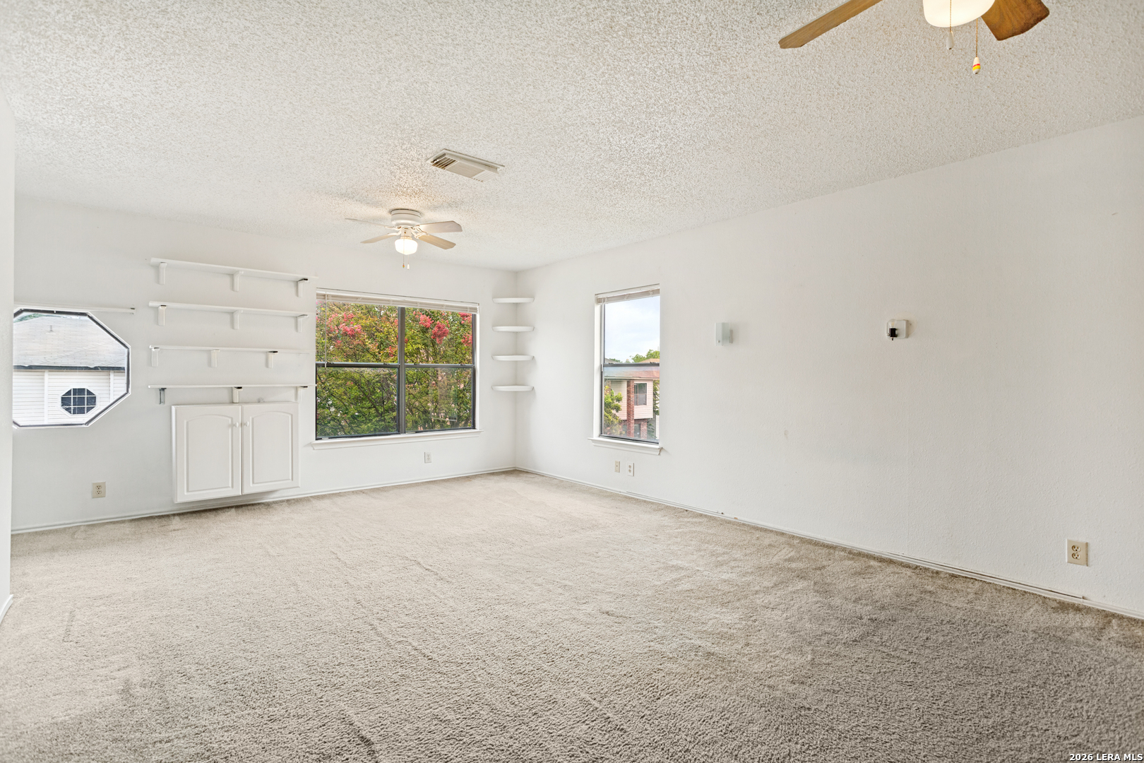 9307 Mountain Field, ,  78240 — photo 1