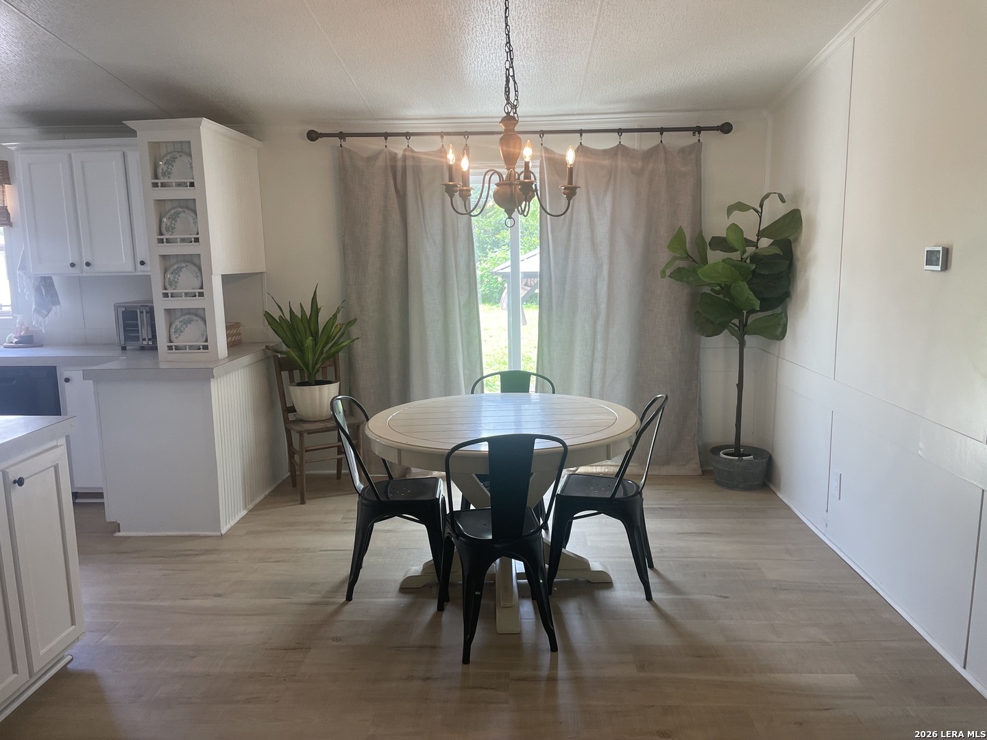 321 Elm Dr., ,  78123 — photo 1