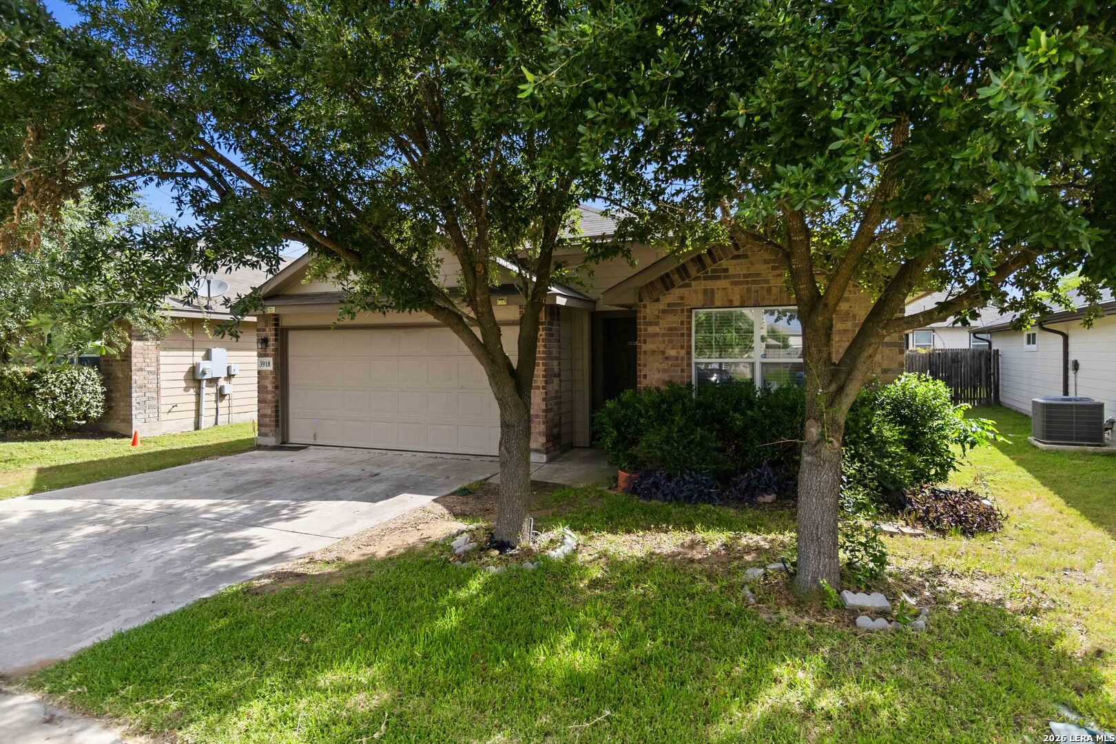 3918 GOLIAD FRD, San Antonio, TX 78222 — photo 1