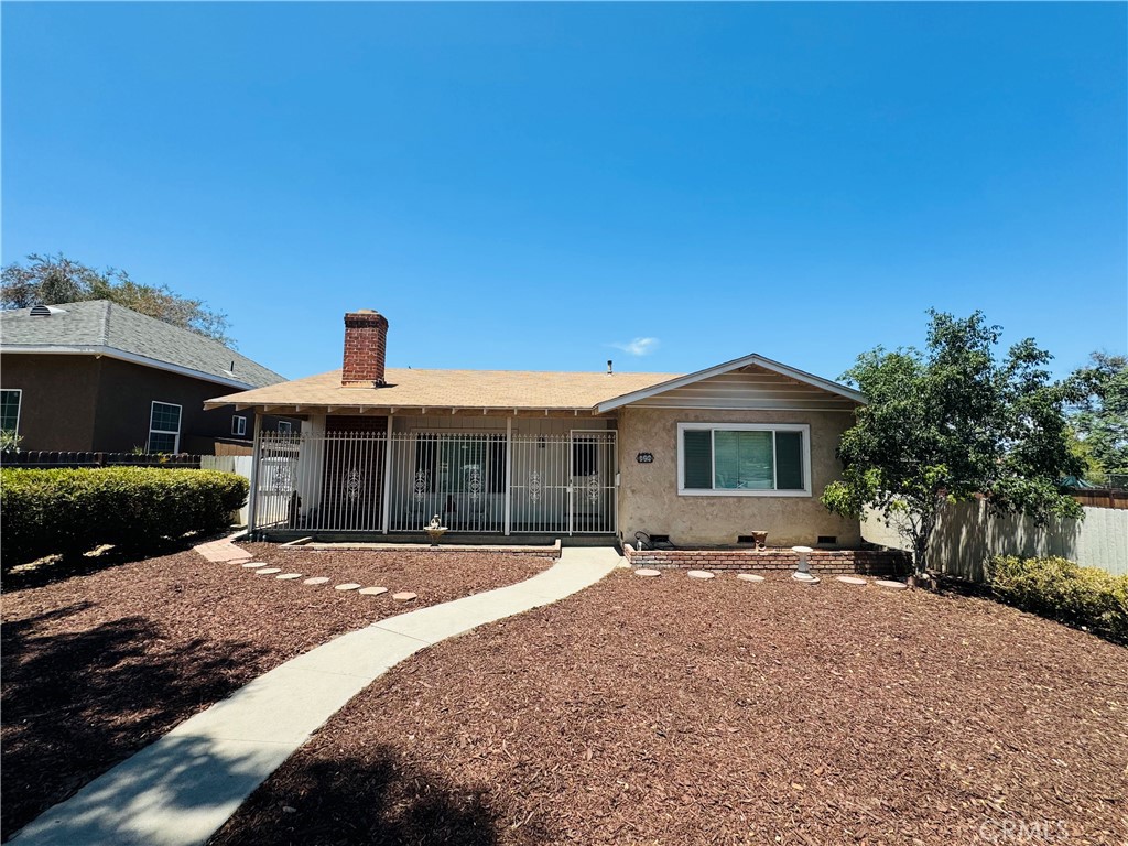 320 S Victoria, Corona, CA 92879 — photo 1