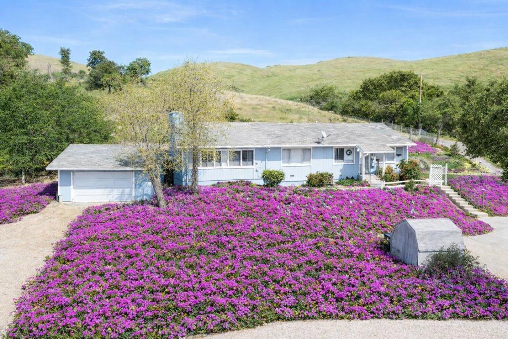 3463 Calaveras Road