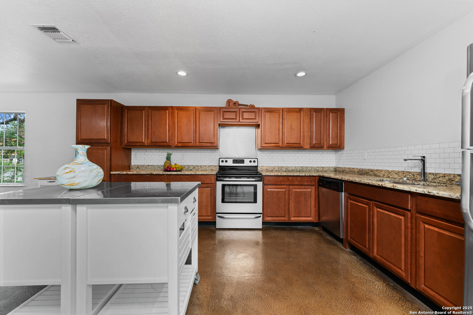 451 SAN JOAQUIN AVE, ,  78228 — photo 1