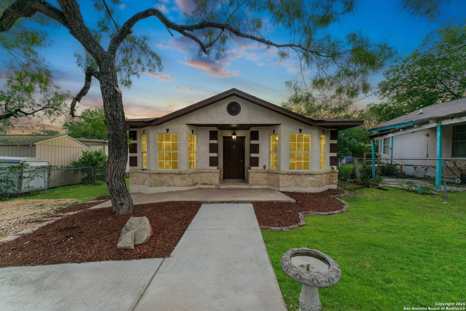 451 N SAN JOAQUIN AVE, San Antonio, TX 78228 — photo 1